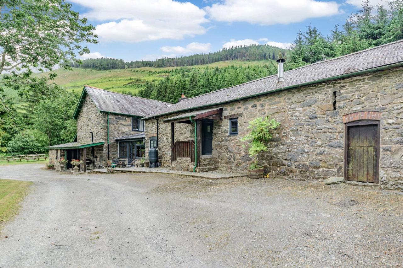 Villa Groes Heol Machynlleth Exterior foto